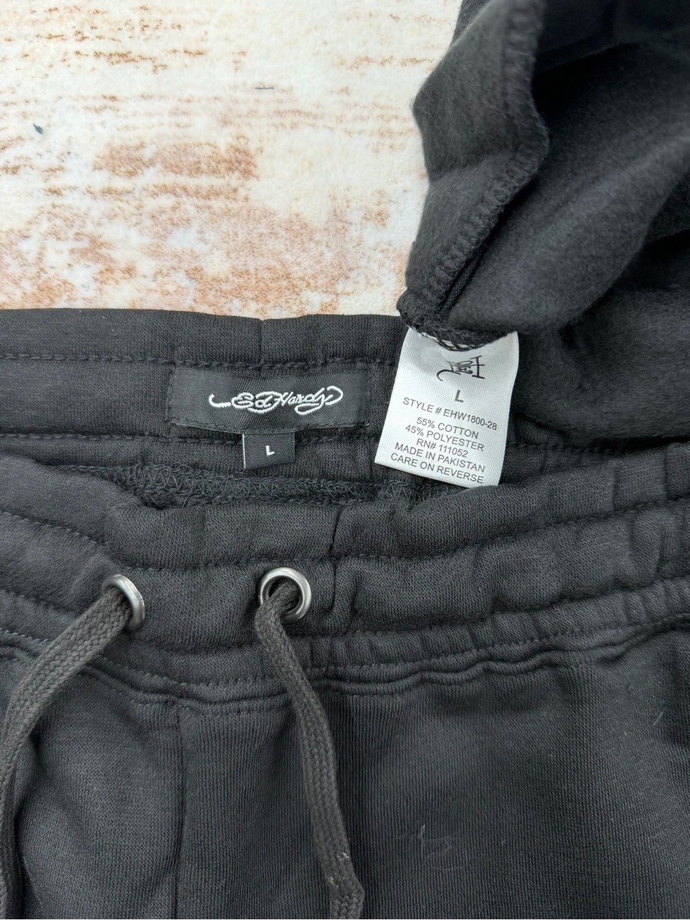 Ed Hardy Sweatpants• Y2K Style • Size ( XS/S/M/L) - Picture 6 of 8